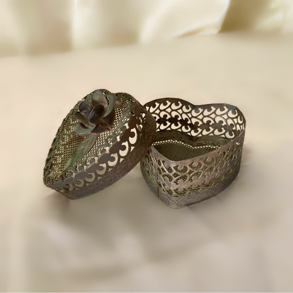 Vintage silver pewter heart trinket box glam baroque regency home decor cottage
